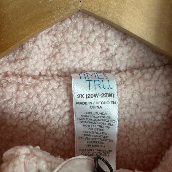 Time and Tru Reversible Sherpa Quilted Vest Pink Women's 2X NWT Warm Cozy - Picture 3 of 8